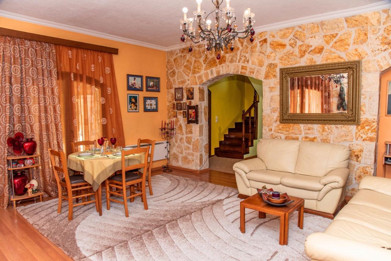 Vintage Villa Gazatika ภายนอก รูปภาพ